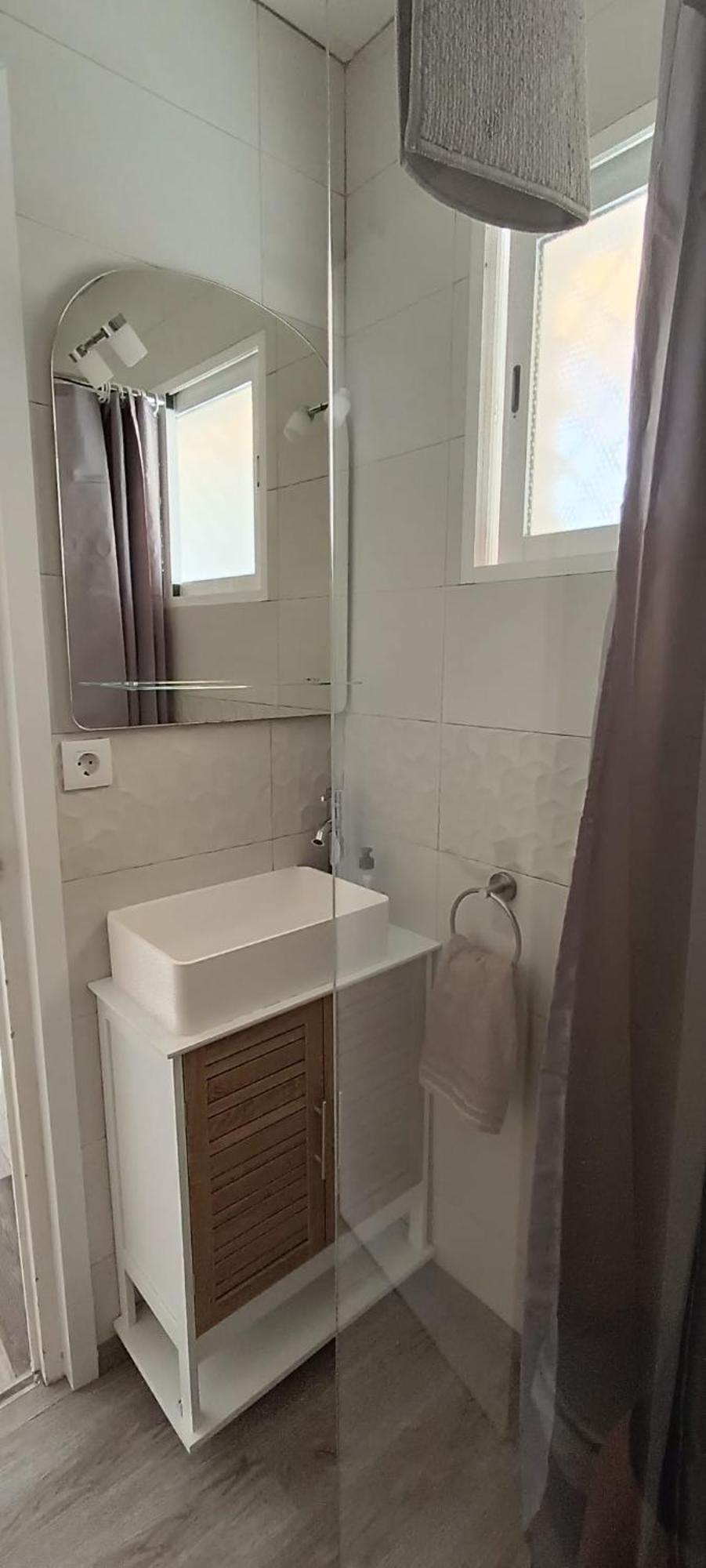 Appartement Tout Confort ซาลอว์ ภายนอก รูปภาพ